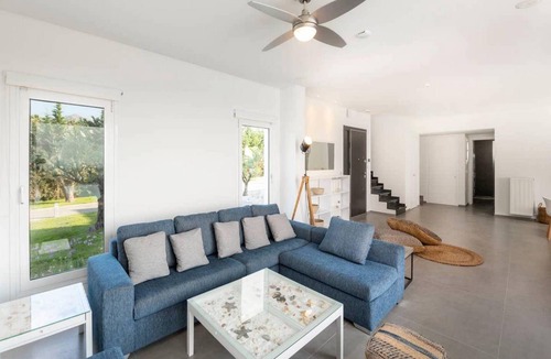 Kos House | 200 m² House ∙ 4 bedrooms ∙ 8 guests