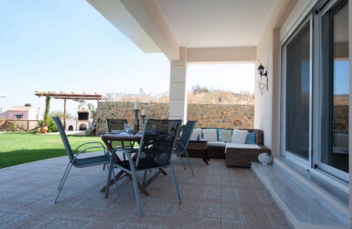 Mathes House | 200 m² House ∙ 4 bedrooms ∙ 10 guests