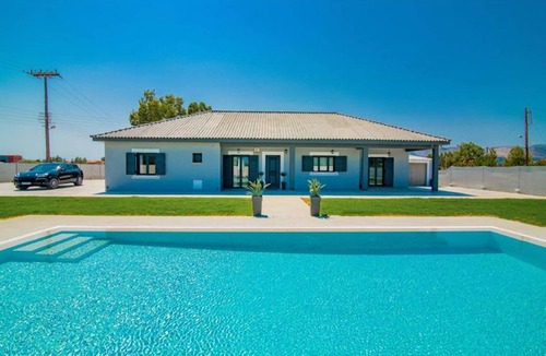 Gaitanion Villa | 200 m² Villa ∙ 3 bedrooms ∙ 8 guests