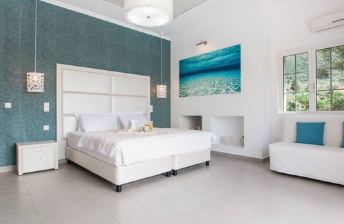Skala Villa | 200 m² Villa ∙ 4 bedrooms ∙ 10 guests