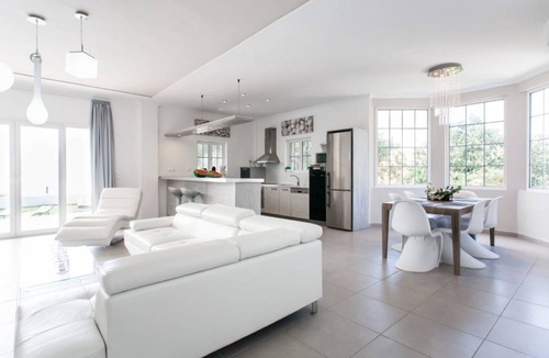 Skala Villa | 200 m² Villa ∙ 4 bedrooms ∙ 10 guests