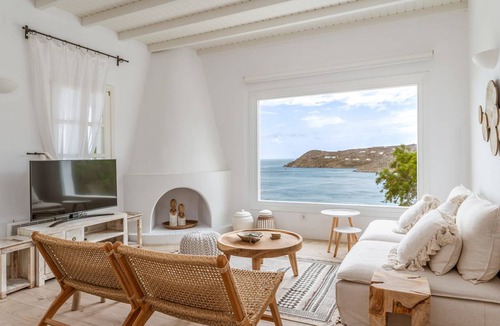 Elia Villa | 200 m² Villa ∙ 5 bedrooms ∙ 10 guests
