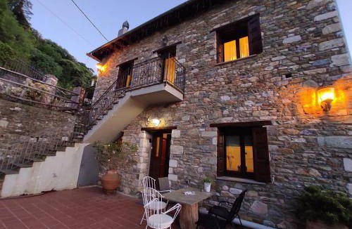 Zagora-Mouresi Bed & Breakfast | 202 m² Bed and breakfast ∙ 5 bedrooms ∙ 10 guests