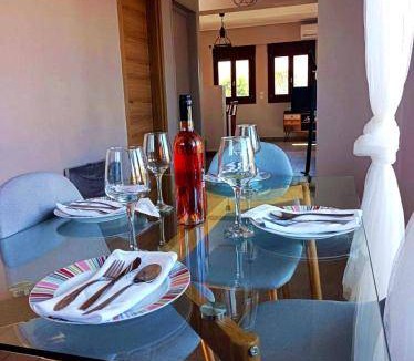 Spata-Artemida Apartment | 205 m² Apartment ∙ 4 bedrooms ∙ 16 guests