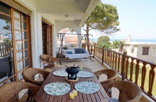 Xylokastro-Evrostina House | 205 m² House ∙ 3 bedrooms ∙ 8 guests