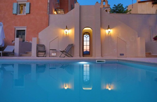 Achilleio Villa | 210 m² Villa ∙ 3 bedrooms ∙ 7 guests