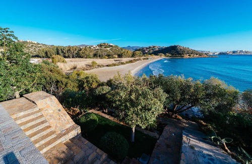 Almyros House | 220 m² House ∙ 4 bedrooms ∙ 7 guests