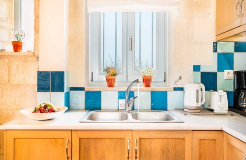 Rapaniana House | 226 m² House ∙ 3 bedrooms ∙ 6 guests