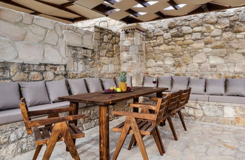 Nea Skioni Villa | 234 m² Villa ∙ 4 bedrooms ∙ 10 guests