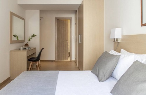 Piraeus Other | 24 m² Accommodation ∙ 2 guests