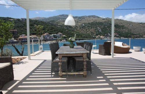 Kassiopi Villa | 249 m² Villa ∙ 4 bedrooms ∙ 7 guests