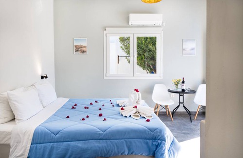 Perissa Apartment | 25 m² Apartment ∙ 1 bedroom ∙ 2 guests