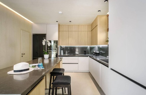 Sfakaki Apartment | 250 m² Apartment ∙ 4 bedrooms ∙ 9 guests
