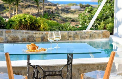 Ftelia Hotel | 250 m² Hotel ∙ 5 bedrooms ∙ 127 guests