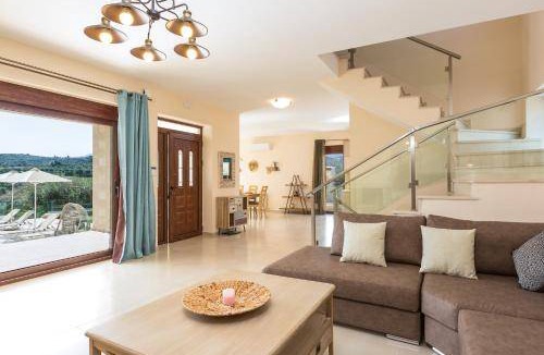 Kalyves Villa | 250 m² Villa ∙ 3 bedrooms ∙ 7 guests