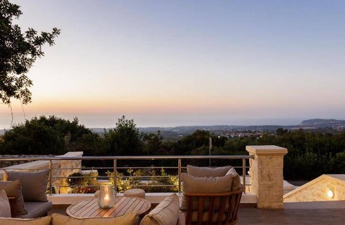 Pikris Villa | 250 m² Villa ∙ 3 bedrooms ∙ 7 guests