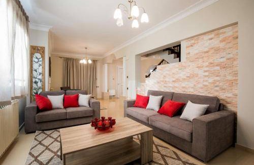 Kalithies Villa | 250 m² Villa ∙ 4 bedrooms ∙ 7 guests