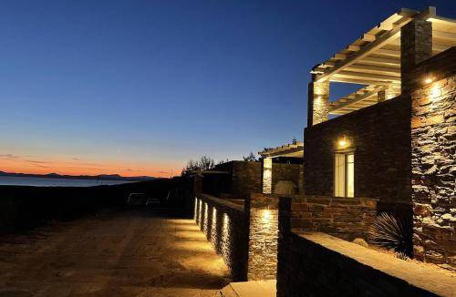 Koundouros Villa | 275 m² Villa ∙ 4 bedrooms ∙ 8 guests