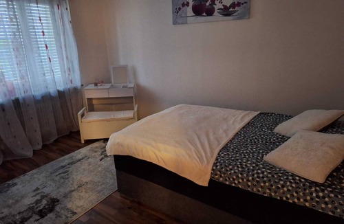 St. Johann Apartment | 3-room apartment in a trendy neighborhood