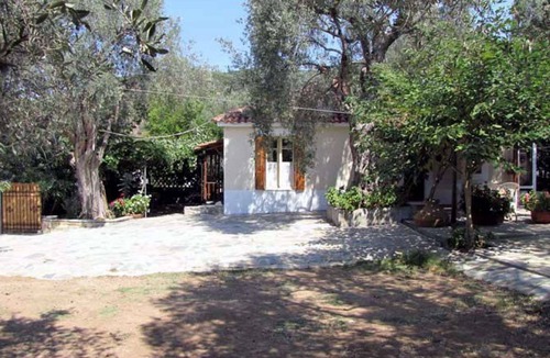 South Pelion Apartment | 3 studios to the beach in Paou Pelion