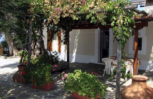 South Pelion Apartment | 3 studios to the beach in Paou Pelion