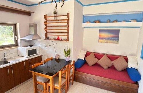 Livadia Apartment | 30 m² Apartment ∙ 4 guests