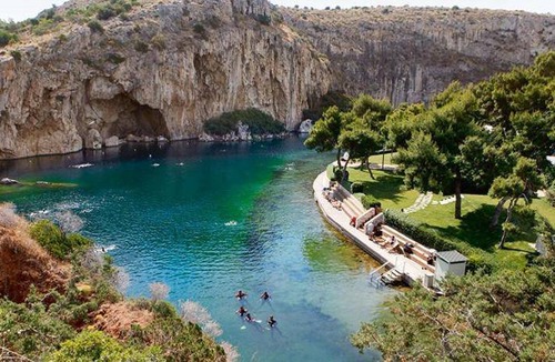 Vouliagmeni Apartment | 30 m² Apartment ∙ 1 bedroom ∙ 4 guests
