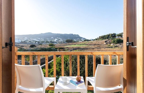 Ano Mera Hotel | 30 m² Hotel ∙ 4 guests
