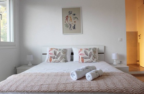 Kassandra Villa | 300 m² Villa ∙ 6 bedrooms ∙ 12 guests