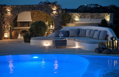 Paraga Villa | 300 m² Villa ∙ 7 bedrooms ∙ 14 guests