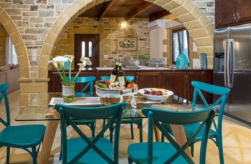Nopigia Villa | 30mt to the Beach★Stone villa★Sea View ★Private Pool