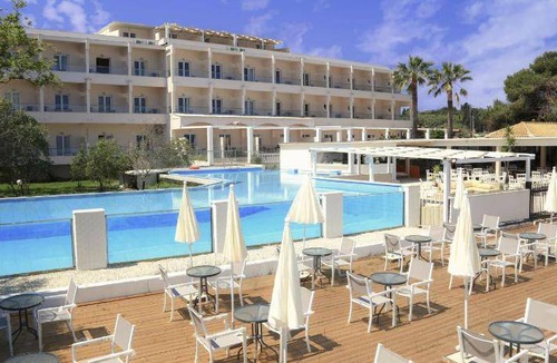 Kavos Hotel | 35 m² Hotel ∙ 127 guests