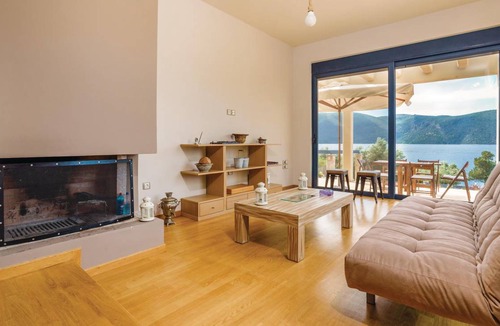 Skroponeria House | 350 m² House ∙ 8 bedrooms ∙ 16 guests
