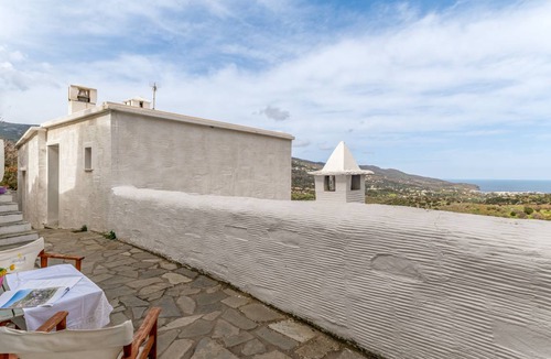 Andros Town Apartment | 36 m² Apartment ∙ 1 bedroom ∙ 4 guests