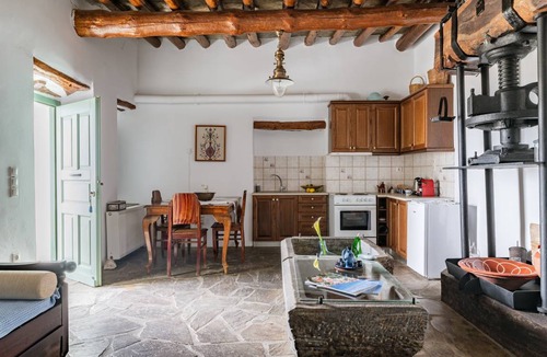 Andros Town Apartment | 36 m² Apartment ∙ 1 bedroom ∙ 4 guests
