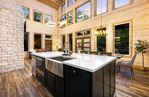 Pickens Cabin | 3BR Forest Hideaway! Playset, Pool Table, Foosball