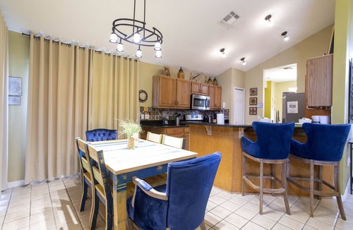 West Kissimmee Villa | 4 BD 3.5 BA Disney Area Pool House close to Disney