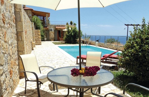 Lerna House | 4 bedroom beautiful home in Xyropigado