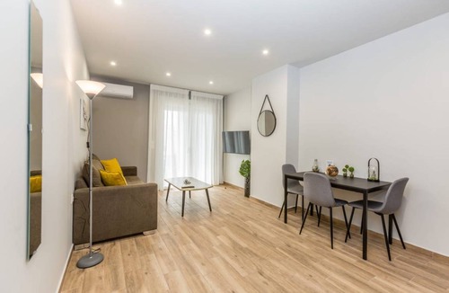 Dafni-Ymittos Apartment | 40 m² Apartment ∙ 1 bedroom ∙ 3 guests