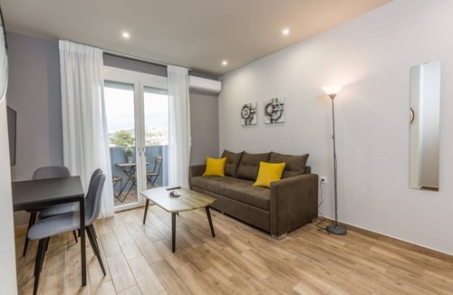 Dafni-Ymittos Apartment | 40 m² Apartment ∙ 1 bedroom ∙ 3 guests