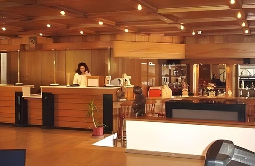 Pefki Hotel | 40 m² Hotel ∙ 4 guests