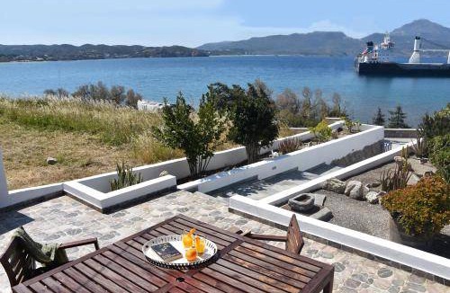 Milos House | 40 m² House ∙ 1 bedroom ∙ 3 guests