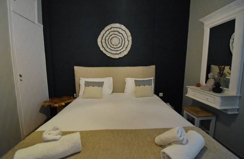 Thissio Apartment | 45 m² Apartment ∙ 1 bedroom ∙ 2 guests