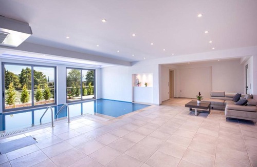 Kommeno Villa | 450 m² Villa ∙ 4 bedrooms ∙ 8 guests