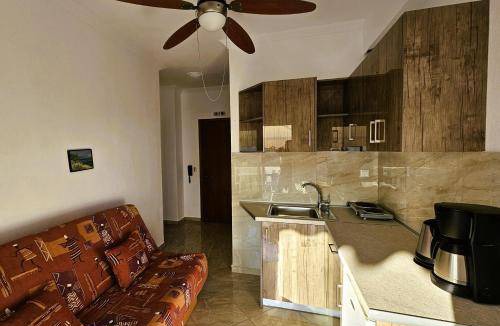 Nea Peramos Apartment | 48 m² Apartment ∙ 5 guests