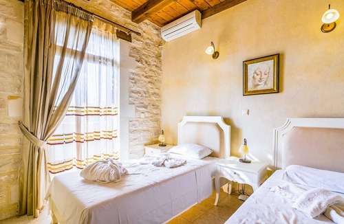 Asteri Villa | 5 bed villa with annex, perfect for large parties