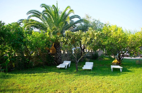 Neromilos Apartment | 5 Ground floor studios and apartments with private front garden for your team