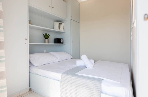 Loutraki Apartment | 50 m² Apartment ∙ 2 bedrooms ∙ 4 guests
