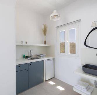 Plaka Apartment | 55 m² Apartment ∙ 2 bedrooms ∙ 5 guests