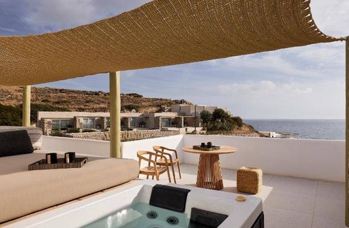 Milos Apartment | 55 m² Serviced apartment ∙ 127 guests